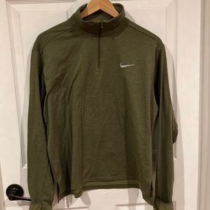 XL NIKE RUNNING TOP